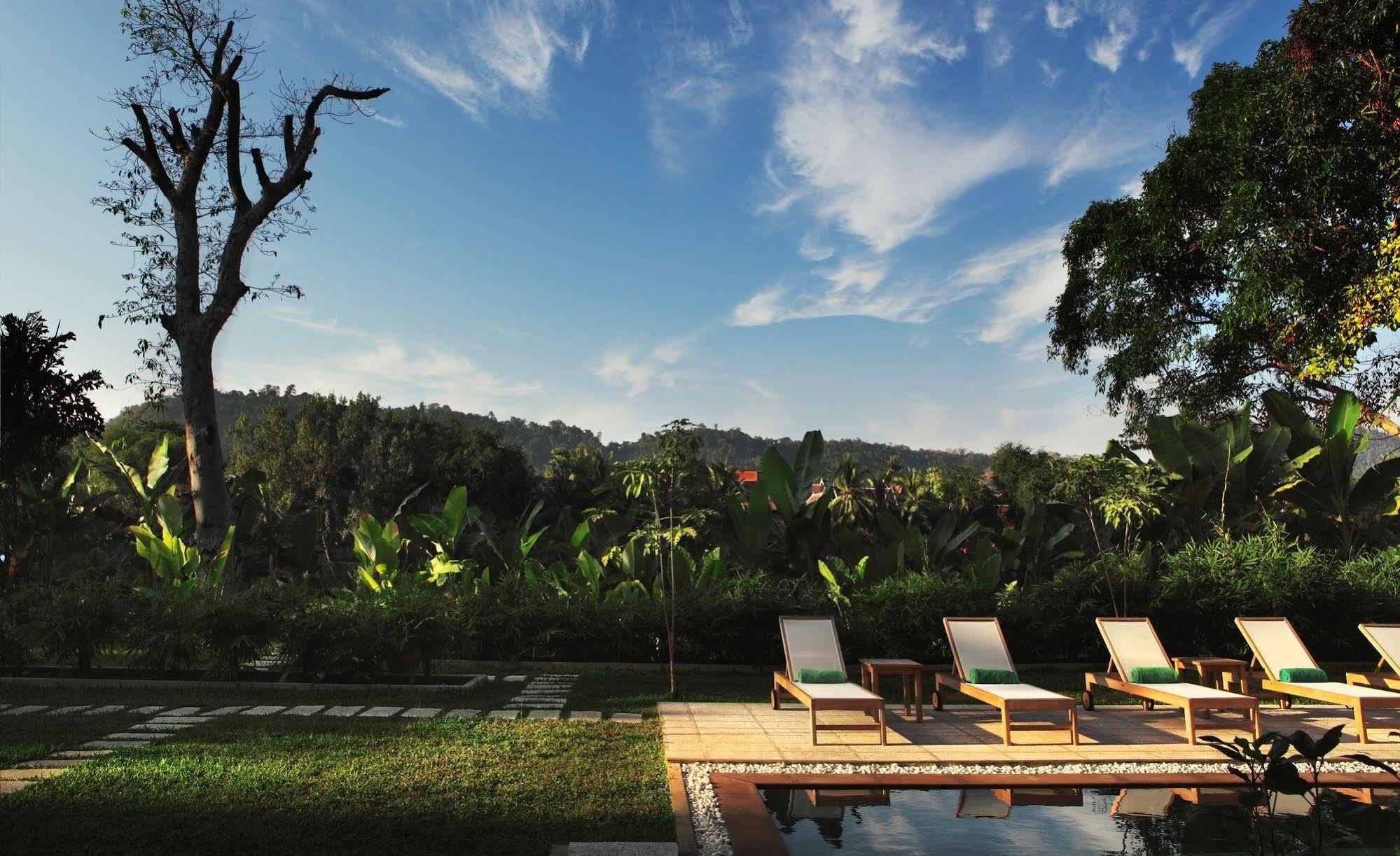 Hotel The Apsara Rive Droite Luang Prabang Exterior foto